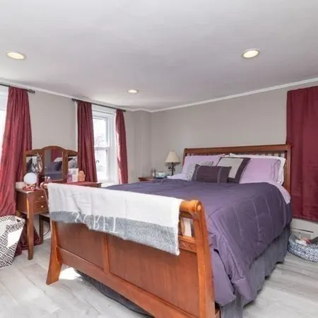 25-27 Thayer Place — photo 11 of 23