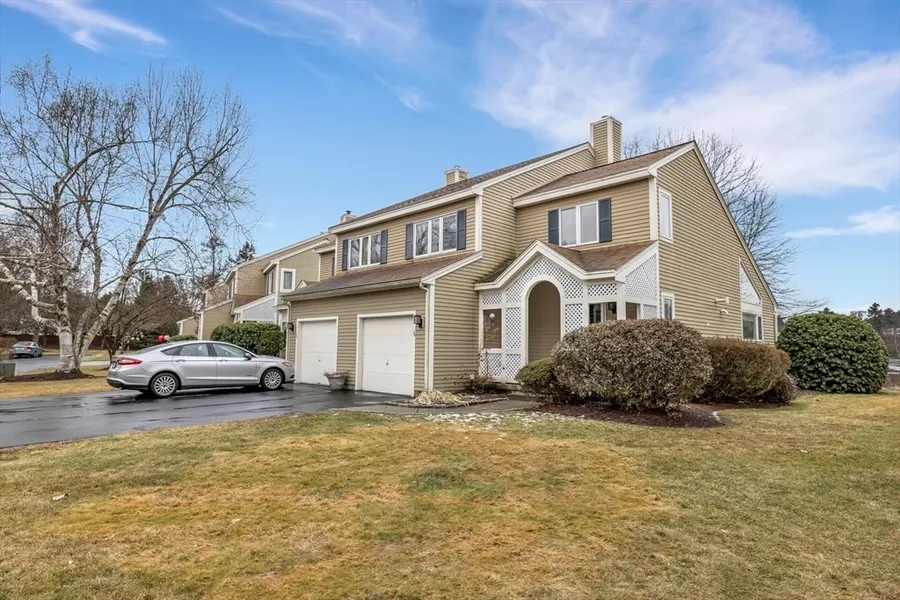 3 Pondview Way U:B, Northborough