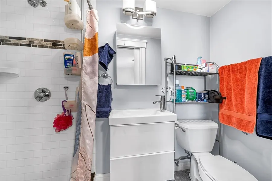 39 Madison St U:2 — photo 18 of 35