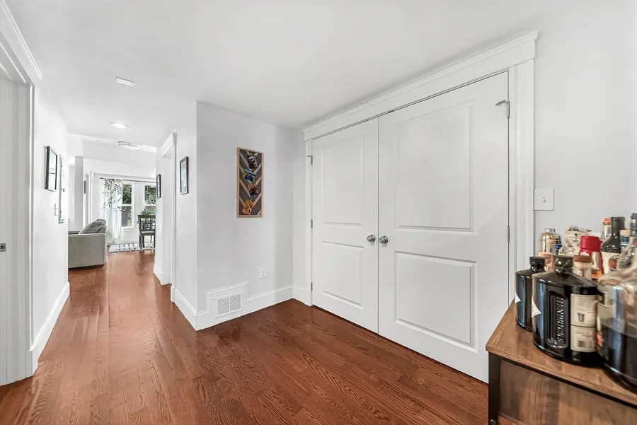 39 Madison St U:2 — photo 19 of 35