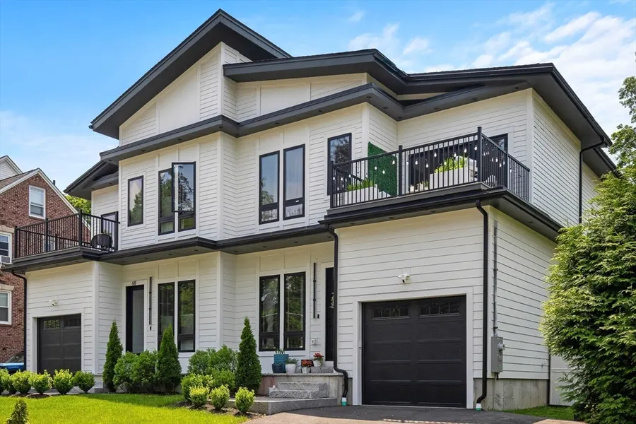 68-70 Washington St, Unit 70, Newton